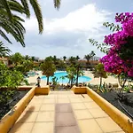 Apple Dunes With Pool By Holidays Apartment Corralejo