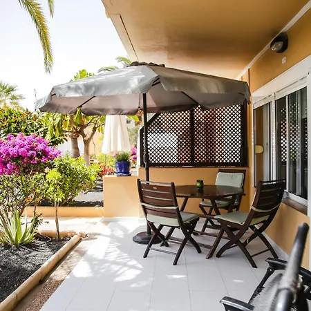 Apple Dunes With Pool By Holidays Apartment